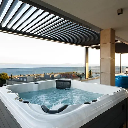 Luxury Penthouse V Apartment