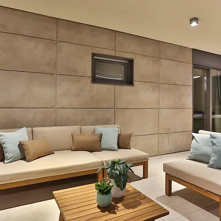 Luxury Penthouse V